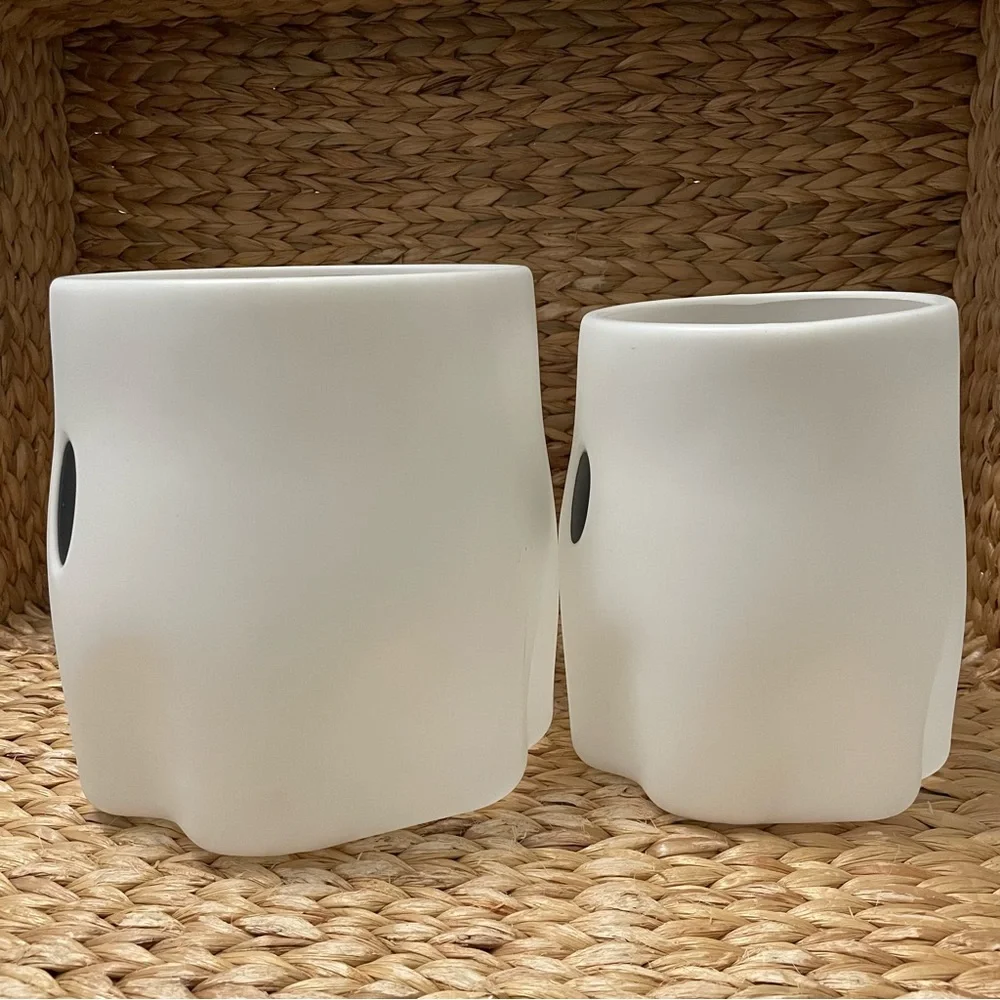 Ghost-shaped planter or candy bucket Halloween 8” and‎ 9”